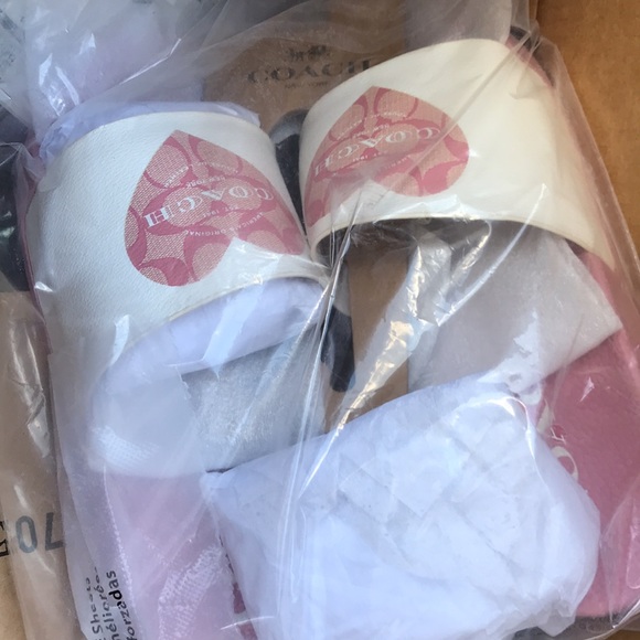 Coach Uli Sport Slide With Heart Pink Chalk 9 - Picture 7 of 8